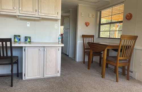 Aragon Cabin | Cozy cabin - a tiny hidden house - in Aragon with WiFi in Hunting Unit 16D