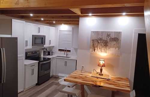 Armstrong Cabin | Cozy Cabin: country style living.nHot tub and sauna available