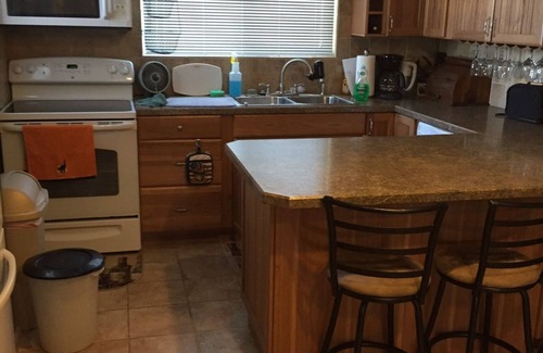 Brooklyn Cabin | Cozy cabin in the Irish Hills, lake access