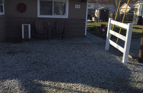 Brooklyn Cabin | Cozy cabin in the Irish Hills, lake access
