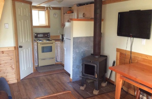 Blaeberry Cabin | Cozy Cabin in the Rockies