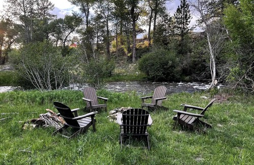 Whitepine Cabin | Cozy Cabin/Private fishing on Chalk Creek