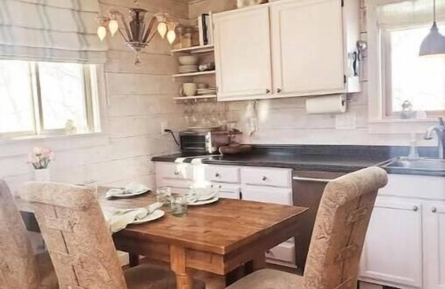 Silverthorne Cabin | Cozy Cabin with Private Hot Tub and Stunning Views