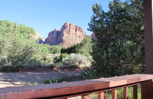 Hildale Cabin | Cozy Cabins