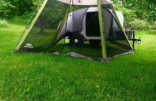 Hector House | Cozy Camper delivered to you!