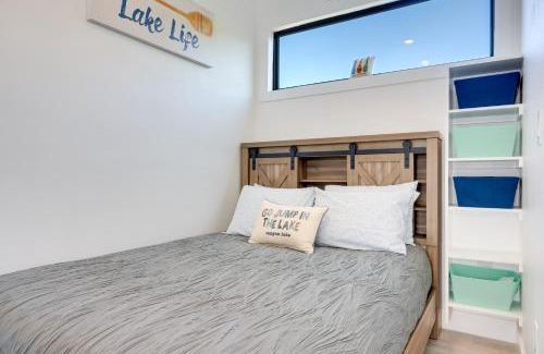 Canyon Lake Apartment | Cozy Canyon Lake Studio with Forest and Creek Views!