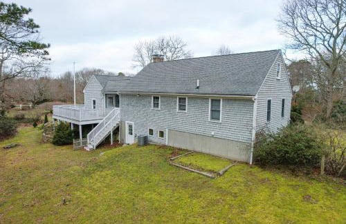 West Barnstable House | Cozy Cape Classic-Central AC&Near Bay Beaches