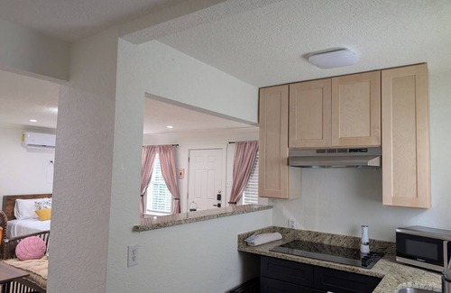 Midtown Apartment | Cozy Casita in charming San Antonio Close to Downtown & Pearl