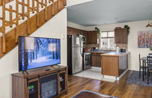 Catskill Cabin | Cozy Catskill Cabin w/10-minute Walk to Downtown Catskill