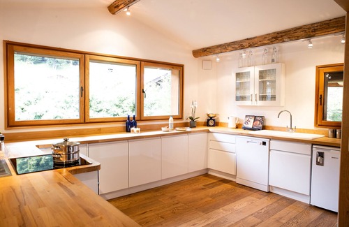 Les Contamines-Montjoie Ski Chalet | Cozy chalet for all your ski & hiking retreat