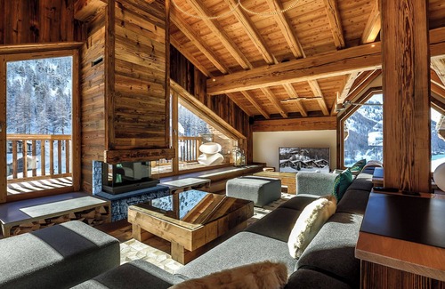 Beirut Central District Ski Chalet | Cozy chalet in serene Beirut with WiFi, AC