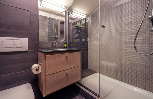 Meribel Village Ski Chalet | Cozy chalet near slopes, Méribel, 10 guests, pets allowed