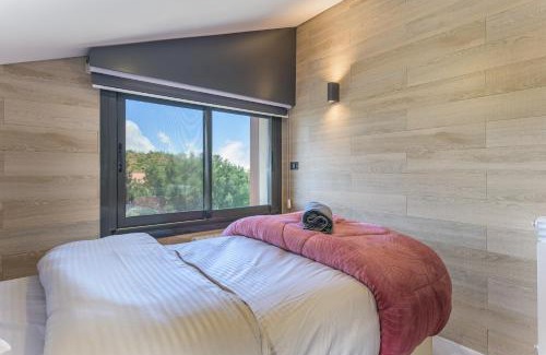 Mzaar Kfardebian Apartment | Cozy Chalet Stay with AC