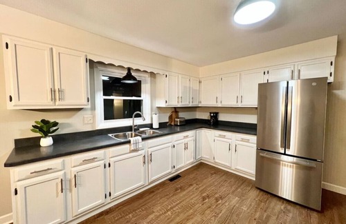Cicero House | Cozy Cicero Retreat!