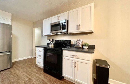 Cicero House | Cozy Cicero Retreat!