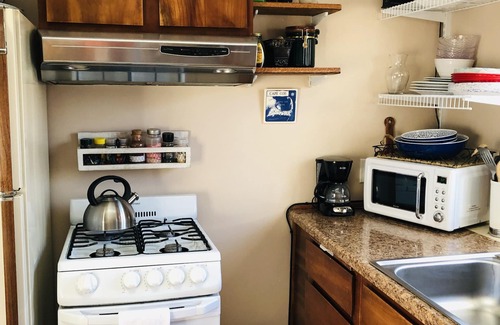 Fairhaven Cottage | Cozy, clean, relaxing beach cottage awaits you!