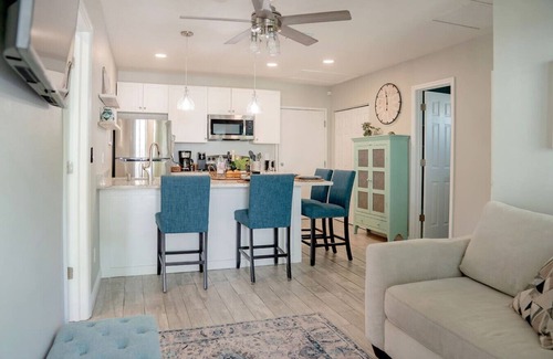 Dunedin Apartment | Cozy Coastal Cottages of Dunedin #2