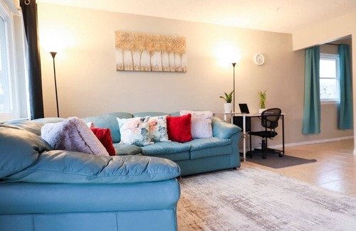 Sunrise Acres House | Cozy Colors Modern family friendly-extended days