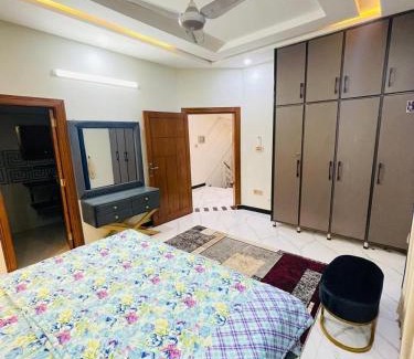 Bahria Town House | Cozy & comfy House