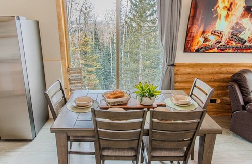 Steam Engine Meadows Apartment | Cozy Condo, 3 min from slopes