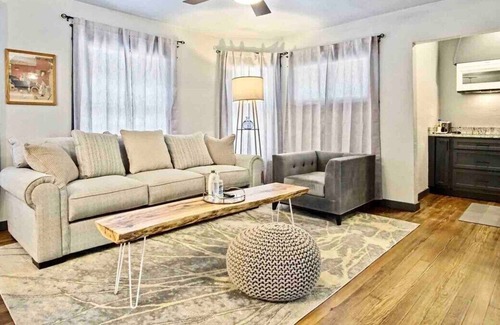 Central Oklahoma City Apartment | Cozy Condo Charm & Downtown Adventure Awaits!