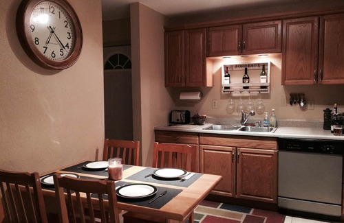 Brian Head Condo | Cozy Condo - Walking distance to Chair Lift & FREE WIFI