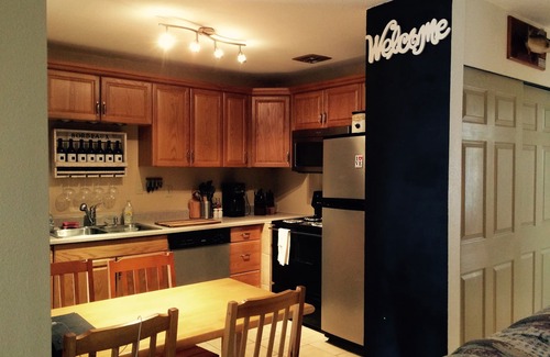 Brian Head Condo | Cozy Condo - Walking distance to Chair Lift & FREE WIFI