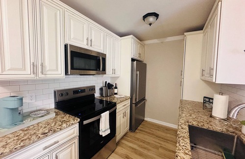 Surfside Beach Condo | Cozy Condo with AC in charming Surfside Beach .7 miles from Pier and Beach