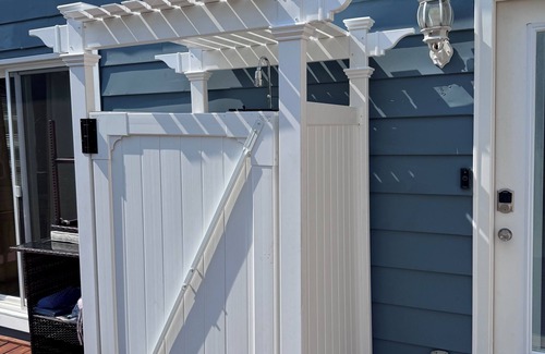 Long Branch House | Cozy cottage 3 blocks to beach