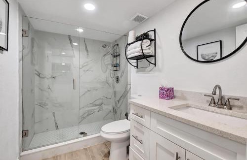 Delray Beach House | Cozy Cottage 5 Min to Beach - Perfect for Couples