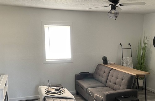 Fort Pierre House | Cozy Cottage centrally located in Fort Pierre