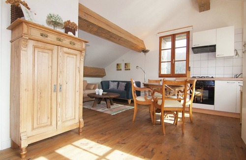 Roussines Cottage | Cozy Cottage in Roussines, Dordogne