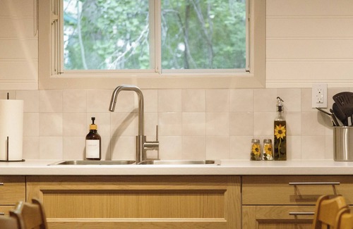 Beaconia Cabin | Cozy Cottage in the Trees