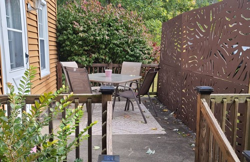 Terre Haute House | Cozy Cottage in Terre Haute w/3-bedrooms