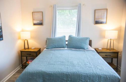 Jacksonville Beach House | Cozy Cottage only 4 Blocks from the Ocean