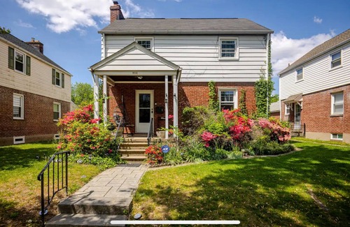 Dundalk Cottage | Cozy Cottage