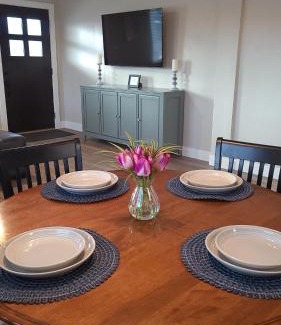 Kalispell House | Cozy Cottage