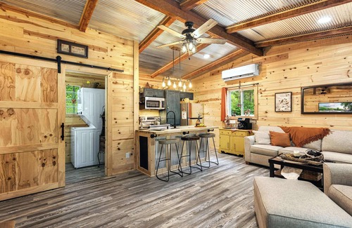 Camdenton Cabin | Cozy Cove Cabin – The Perfect Ozark Retreat!