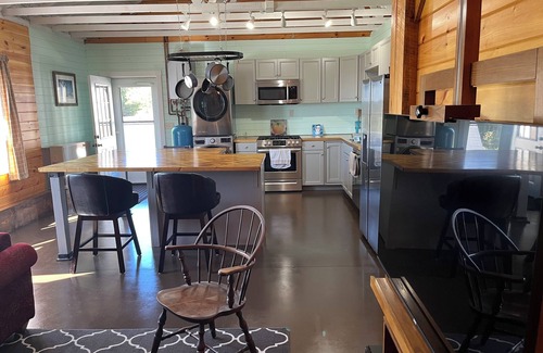 Charleston Cabin | Cozy custom built cabin home with spectacular sunset views from private deck