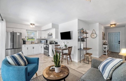 Boynton Beach House | Cozy Delray Beach House Waterfront Intracoastal