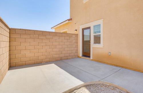 Victorville Apartment | Cozy Desert Sanctuary 9 Mi to Mojave Narrows Park!
