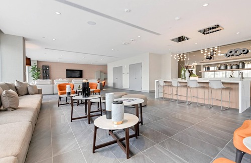 Doral Condo | Cozy Doral Retreat: Kitchen Luxury
