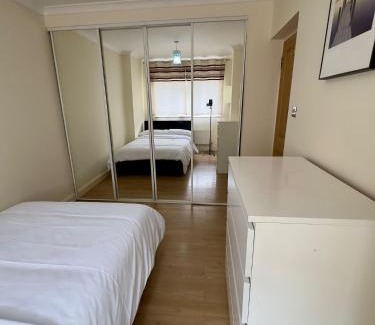 Heath House | Cozy Double Room 2