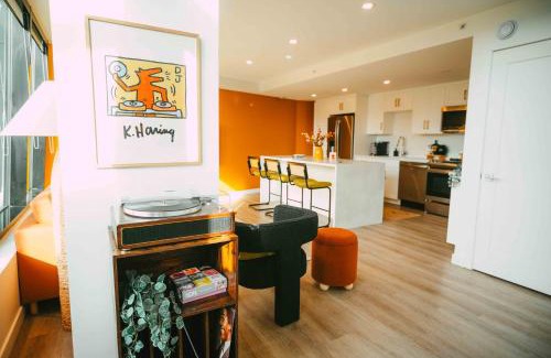 Downtown Halifax Apartment | Cozy Downtown Halifax Loft with Free Parking