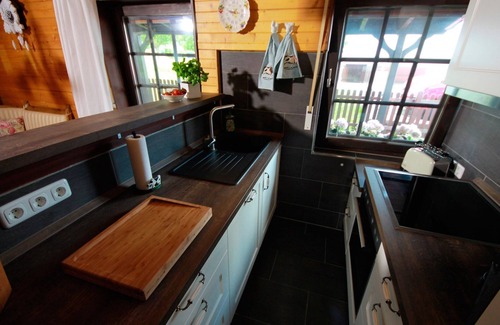 Hoffeld Cabin | Cozy Eifelhäuschen in the green near Nürburgring -