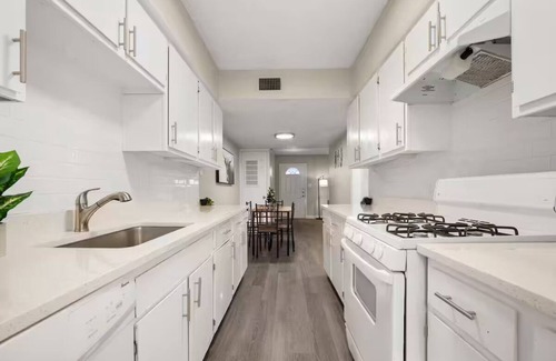 South Manchaca Apartment | Cozy Emerald Hideaway - Pet Friendly