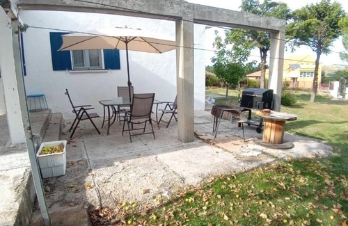 Santa Maria de la Alameda House | Cozy house in the countryside.