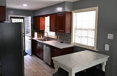 Whitehaven House | Cozy family friendly retreat w/4 bedrooms, wrk area, and ultimate green space.