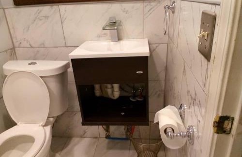 Lawrenceville Apartment | Cozy Fleure place