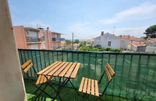 Saint-Pierre-la-Mer Apartment | Cozy 3-Room Apt for 5, 200m from Beach, Balcony, Parking - Saint Pierre la Mer